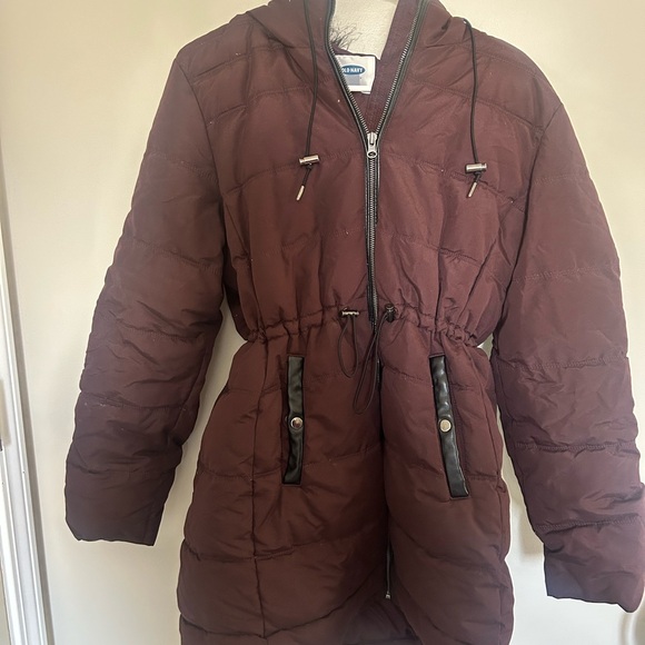 Old Navy Maroon Puffer Jacket with Faux Fur Hood | Size M | Mid-Thigh Length - Picture 1 of 5